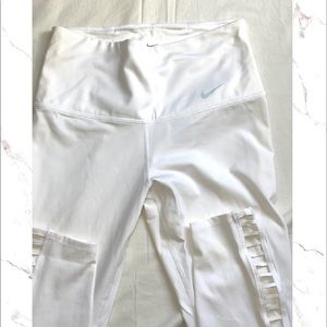 NIKE workout leggings